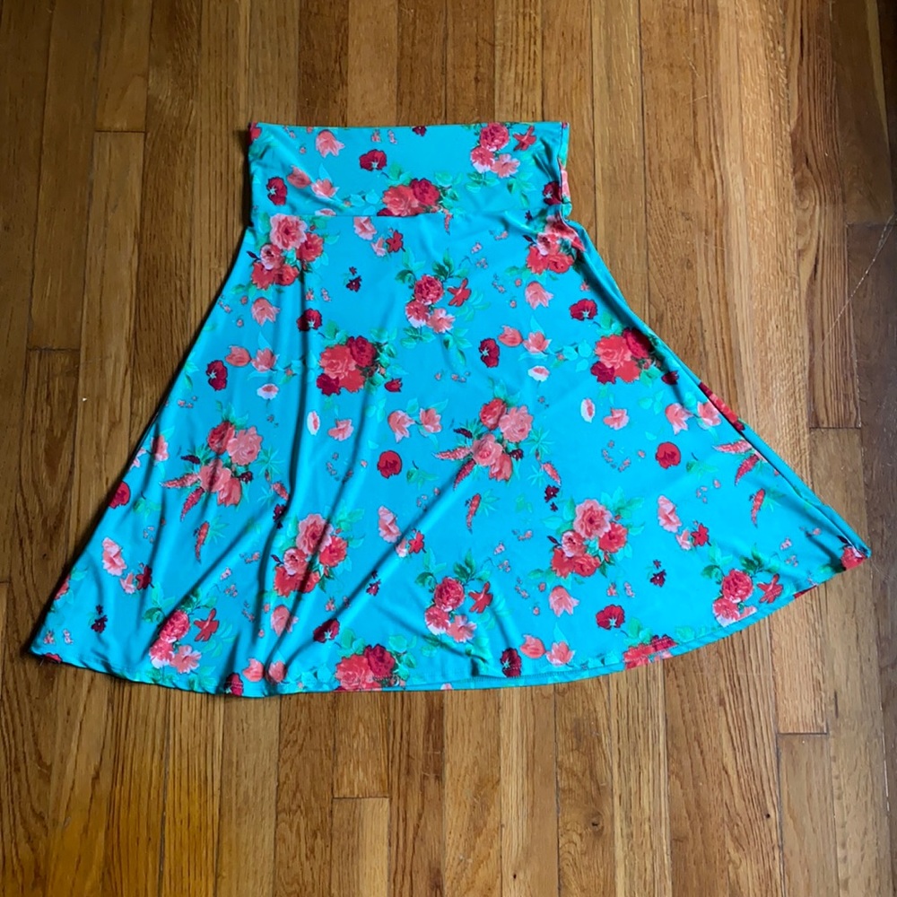 LuLaRoe floral Azure skirt